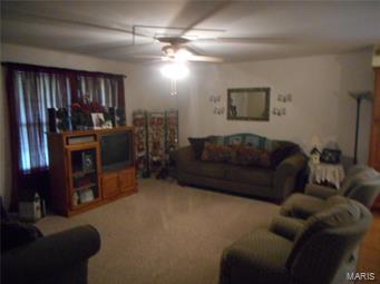 NON SUBDIVISION - Residential