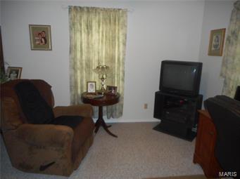 NON SUBDIVISION - Residential