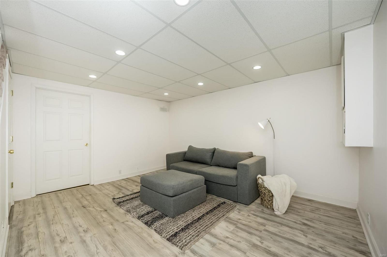 Yale Place - Residential