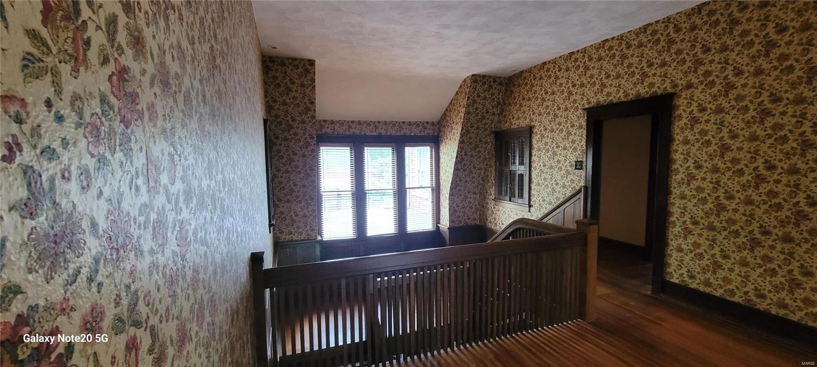 Alexander Russell - Residential