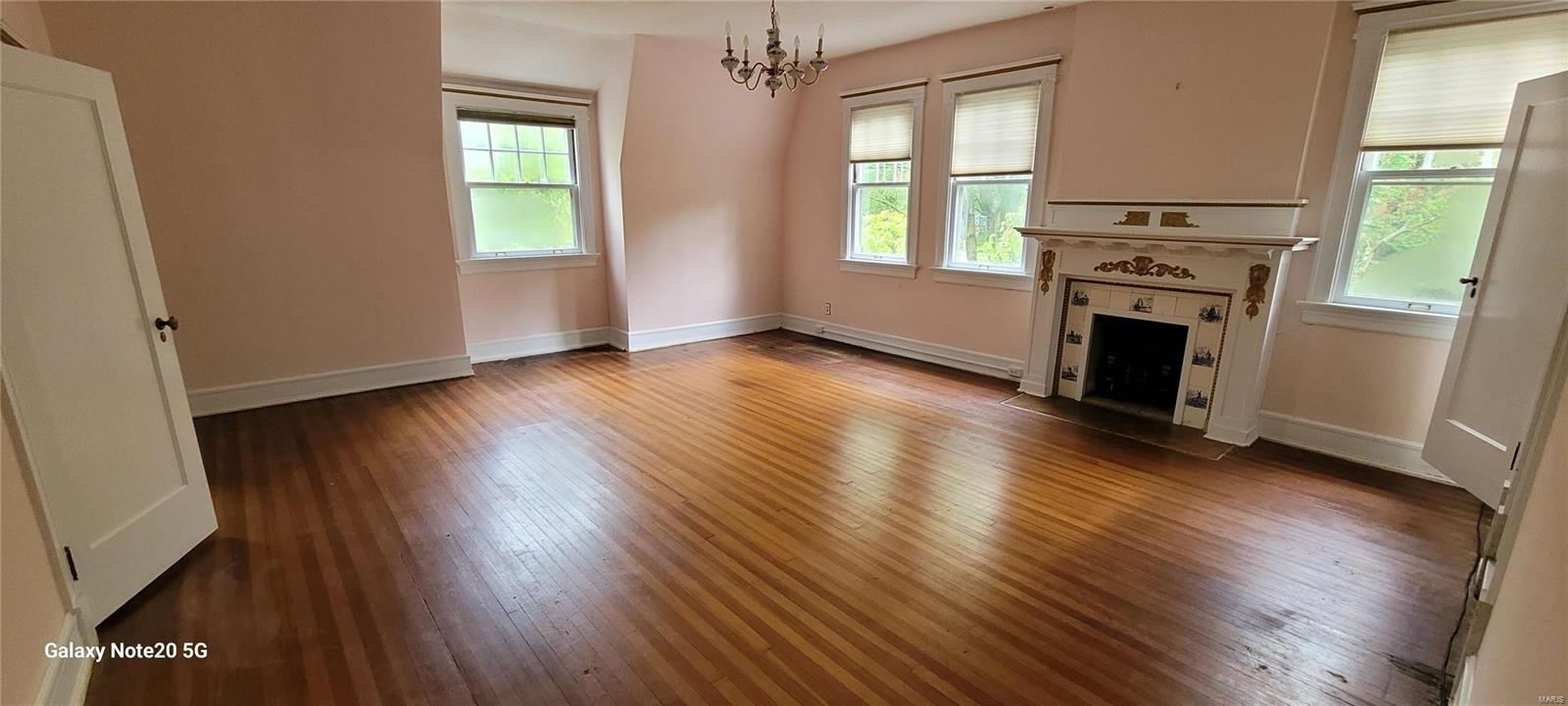 Alexander Russell - Residential