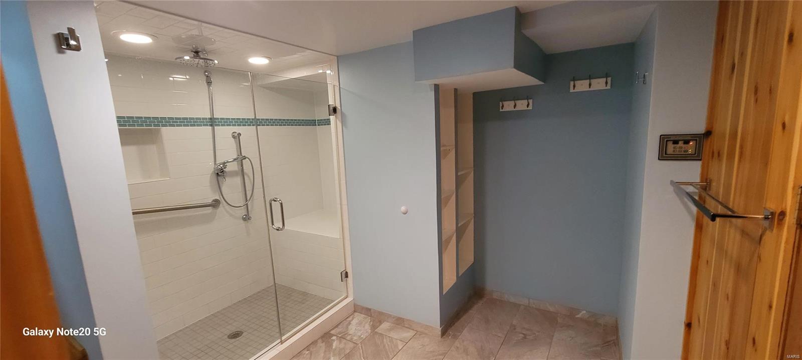 Alexander Russell - Residential