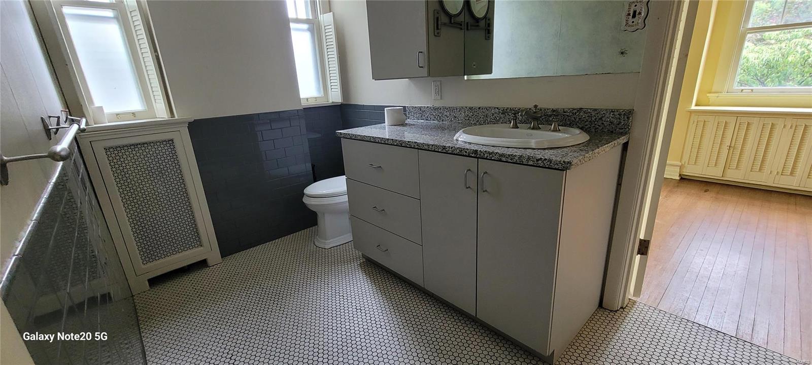 Alexander Russell - Residential