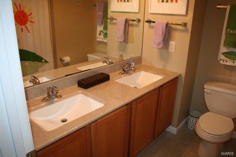 Vantage Pointe - Residential