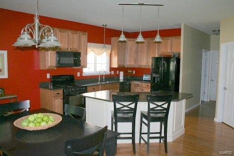 Vantage Pointe - Residential