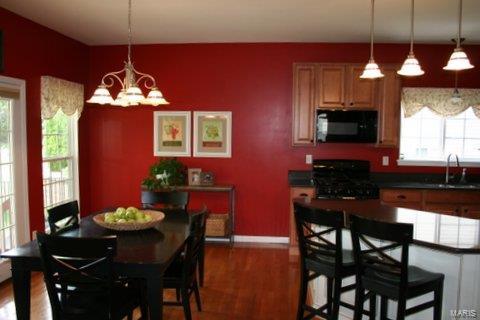 Vantage Pointe - Residential