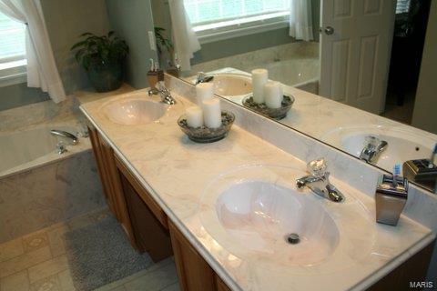 Vantage Pointe - Residential