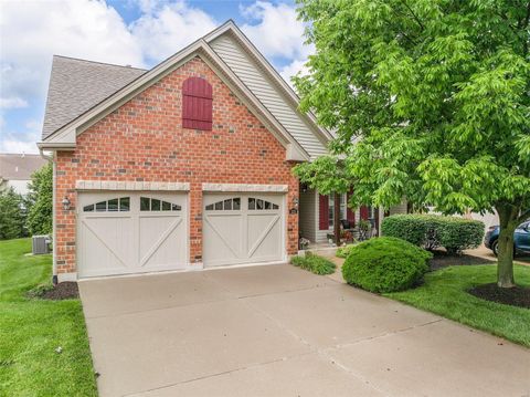 Townhouse in Lake St Louis MO 1119 Spruce Forest Drive.jpg