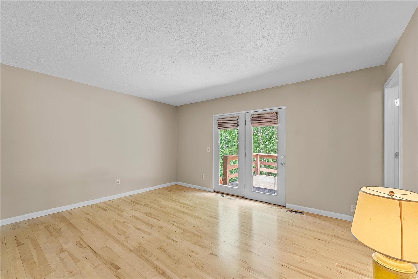 Lsl Patio Green - Residential