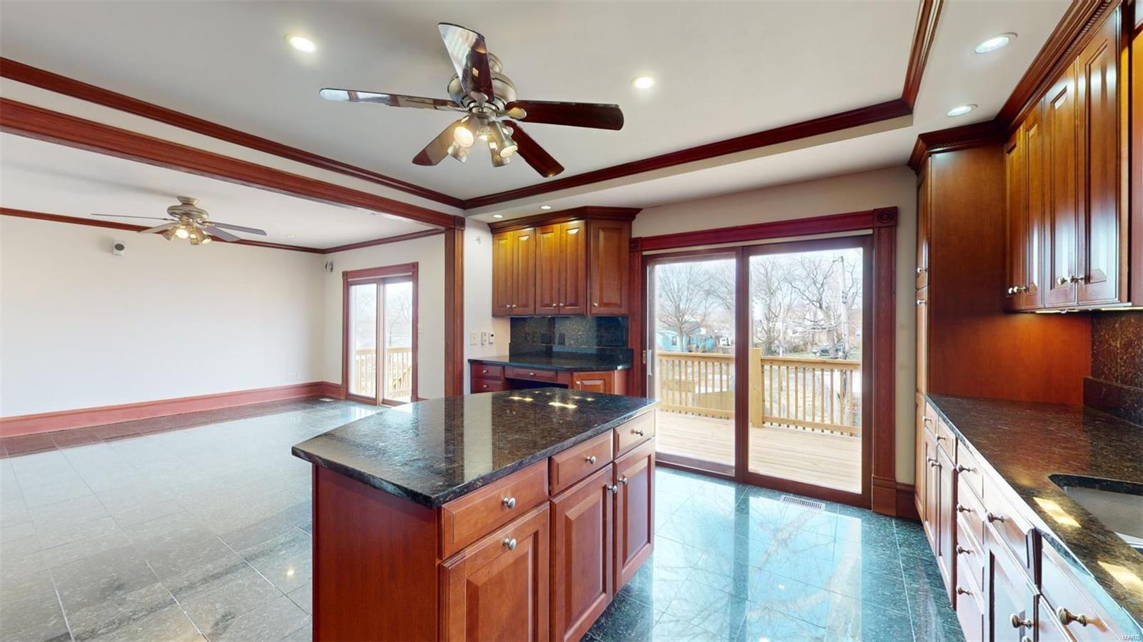 Oscar Buchanans/South Benton - Residential