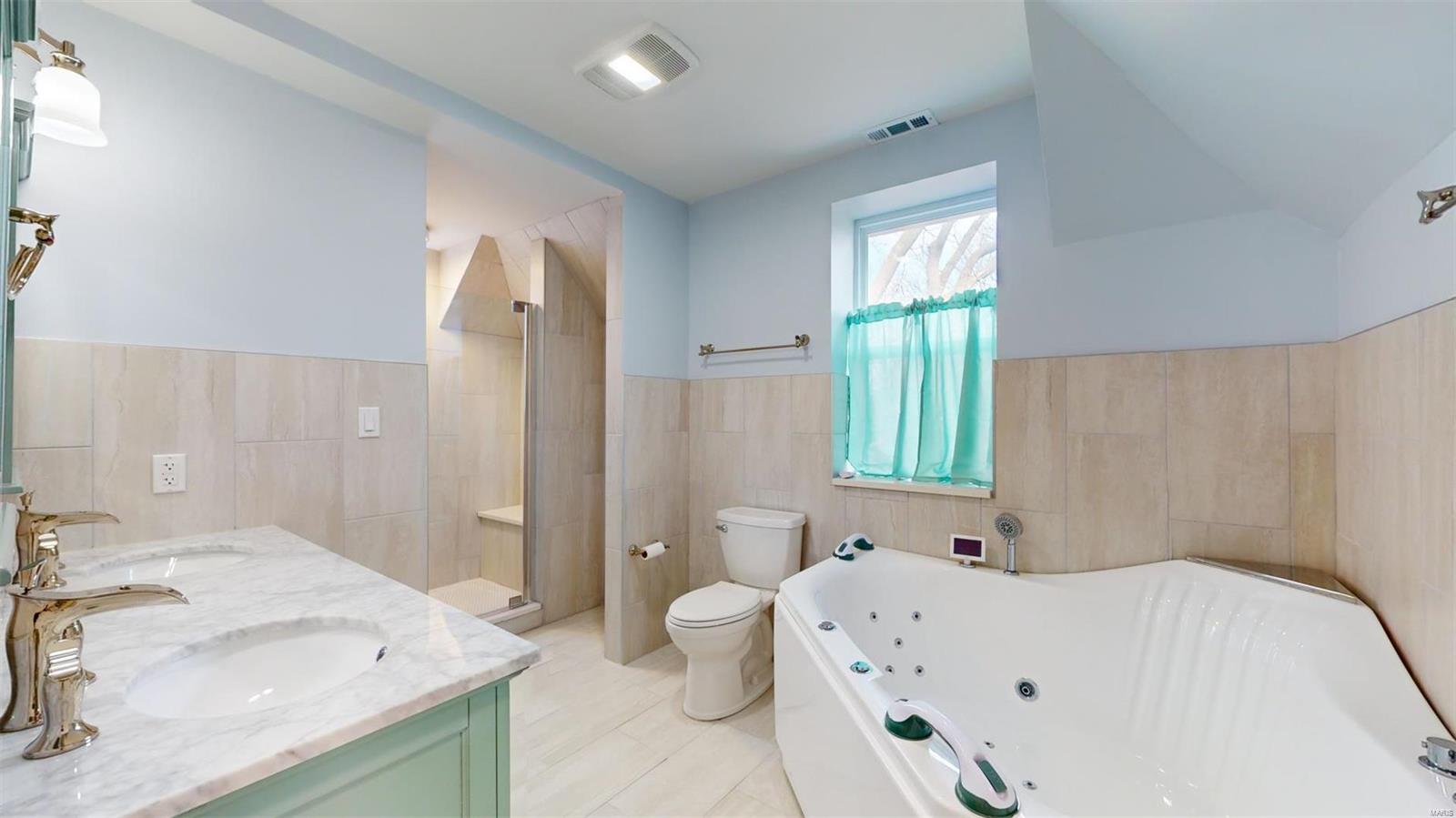 Oscar Buchanans/South Benton - Residential