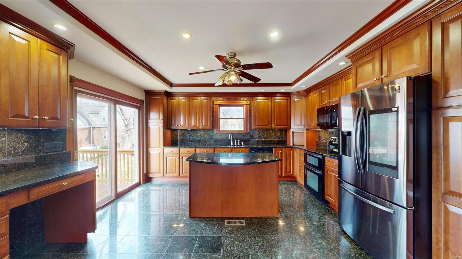 Oscar Buchanans/South Benton - Residential