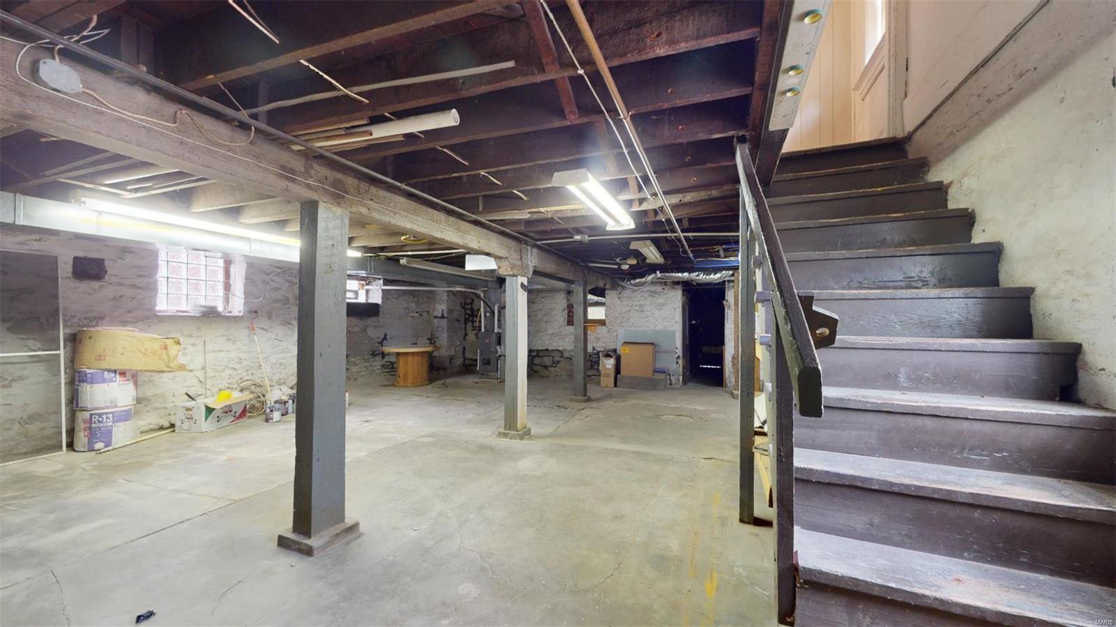 Oscar Buchanans/South Benton - Residential