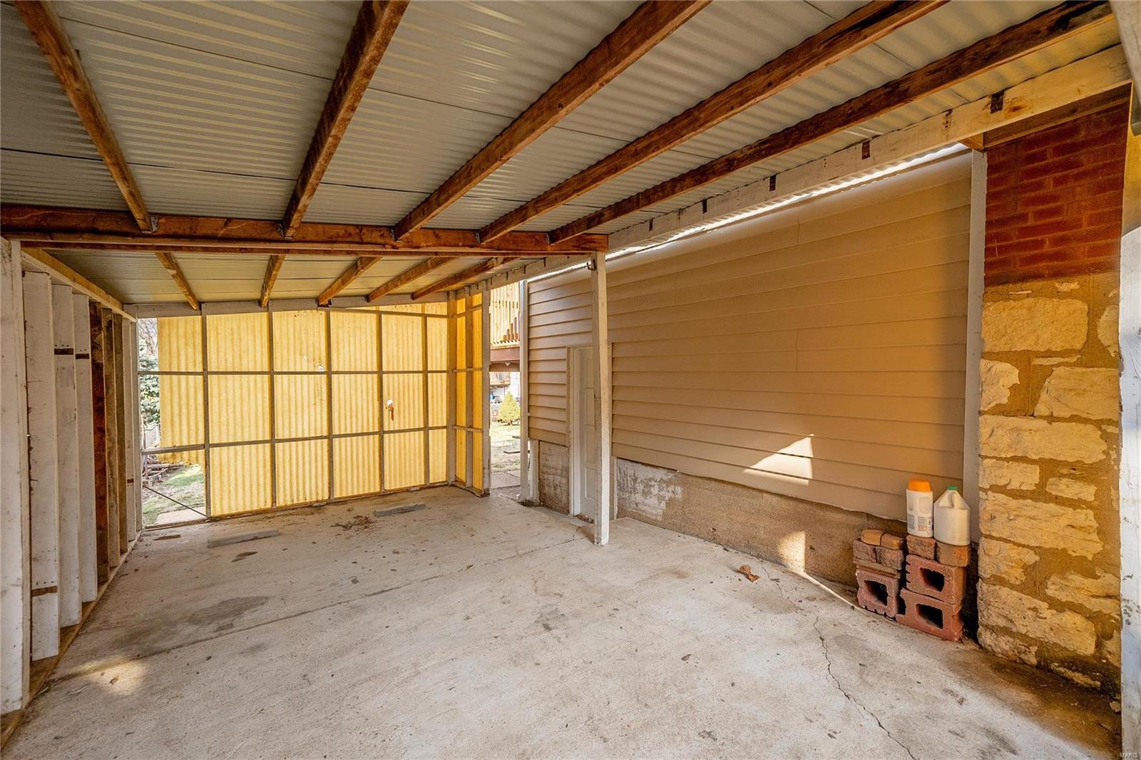 Oscar Buchanans/South Benton - Residential