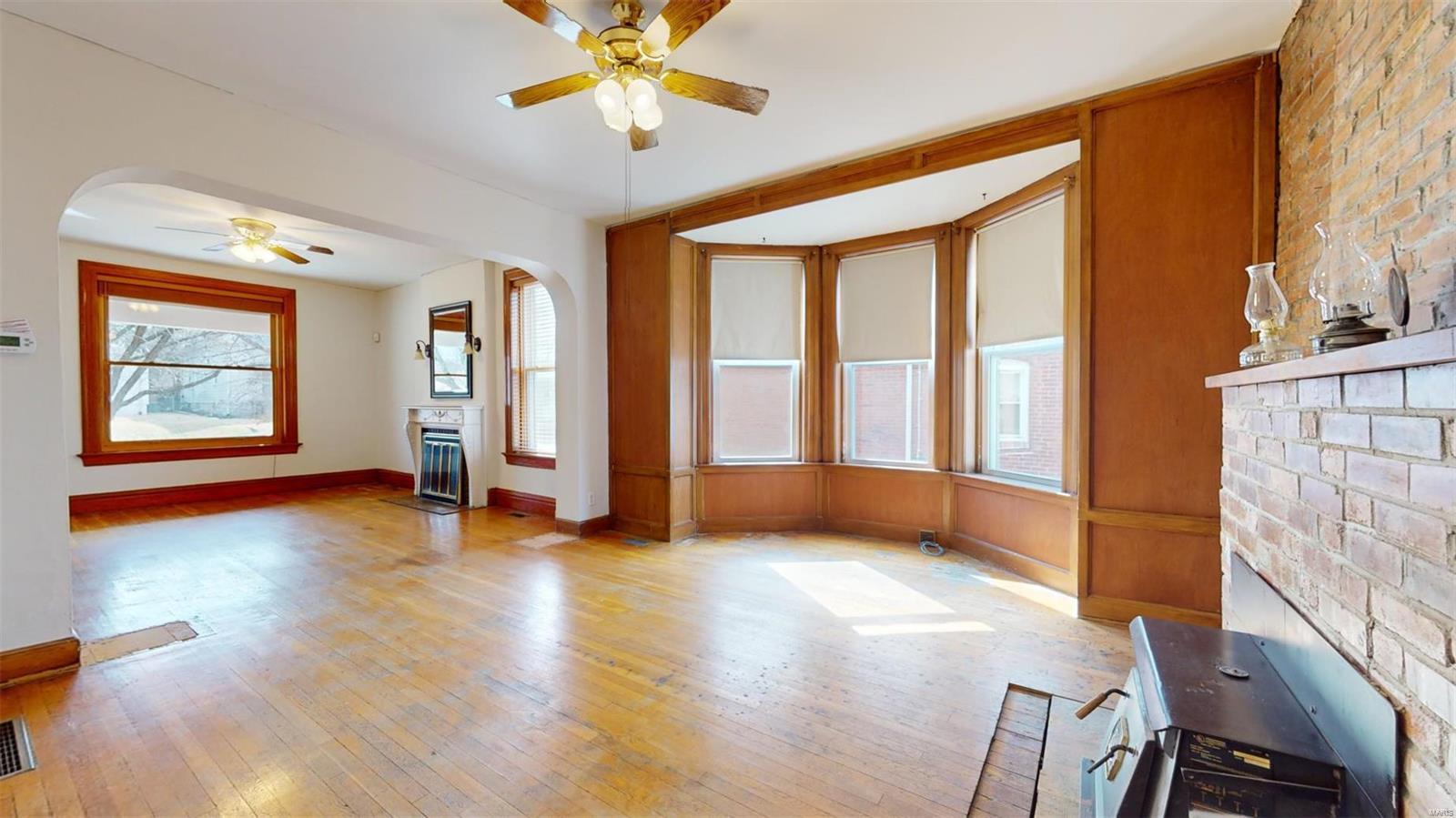 Oscar Buchanans/South Benton - Residential