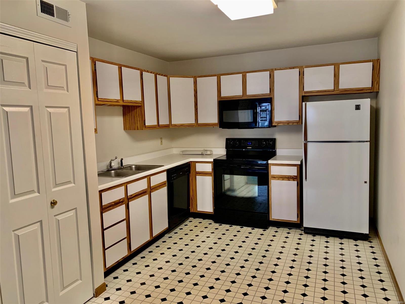 Kirkwood Place Condo - Residential