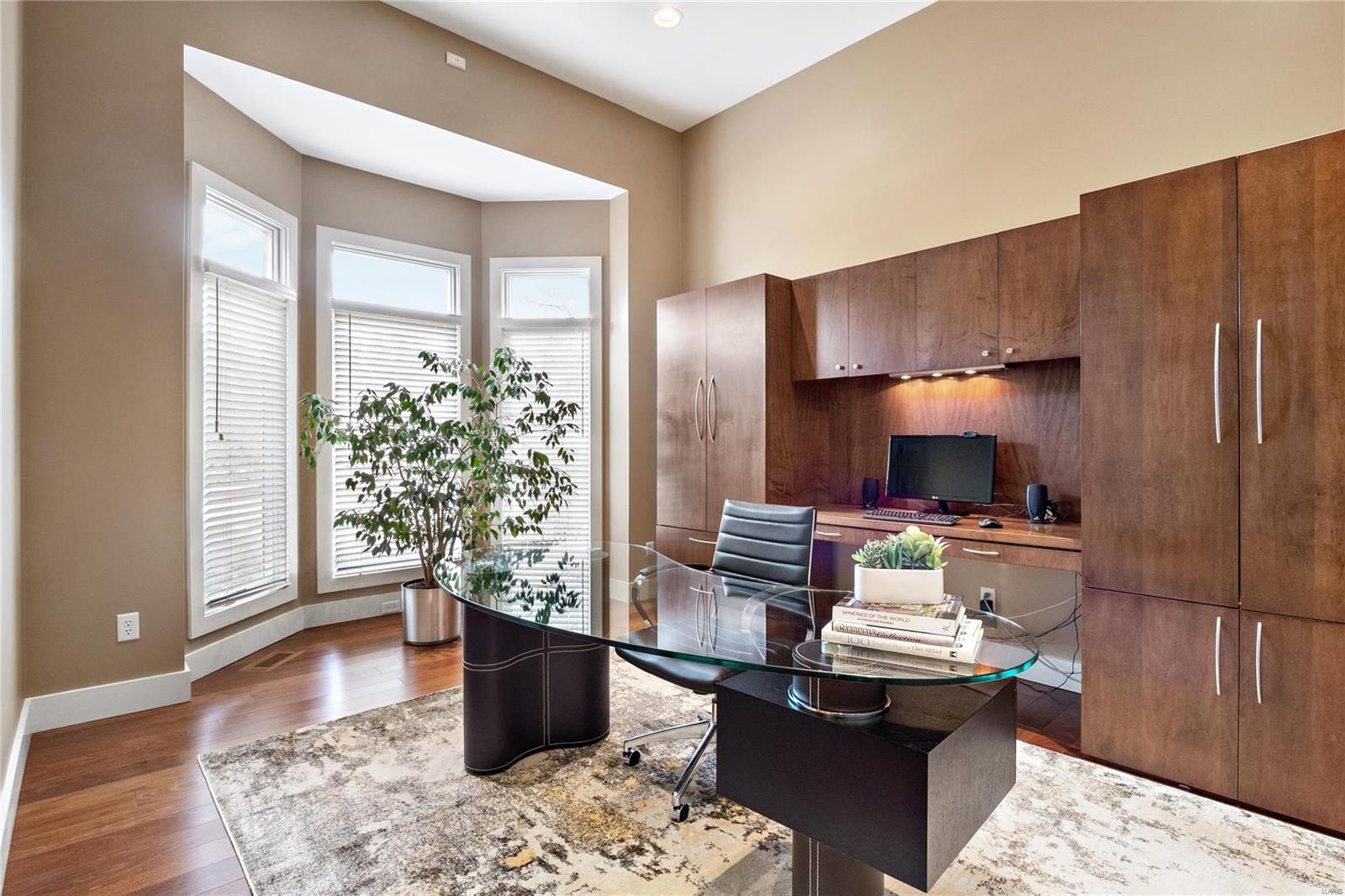 Westchester Manor - Residential