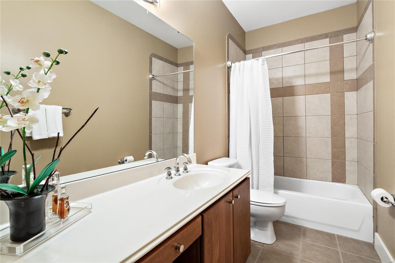 Westchester Manor - Residential