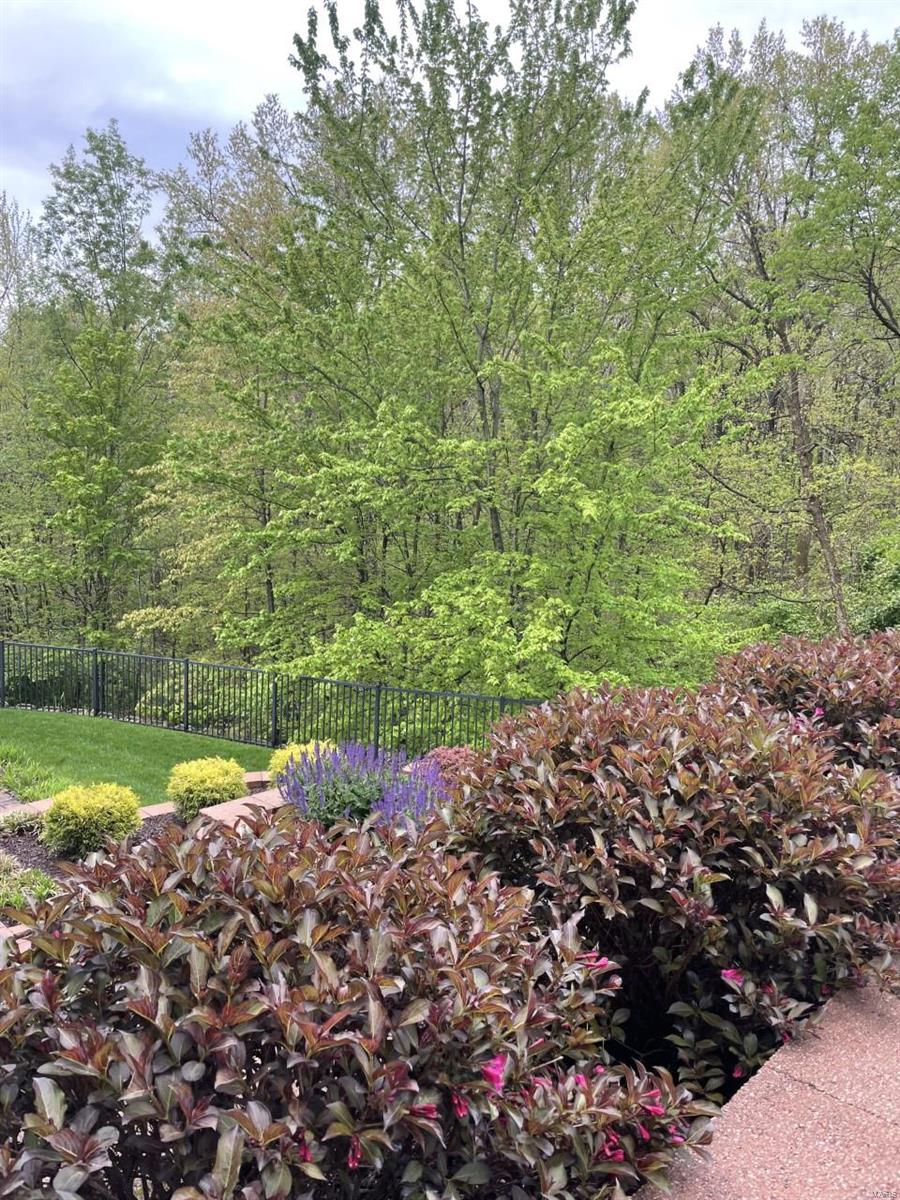 Westchester Manor - Residential