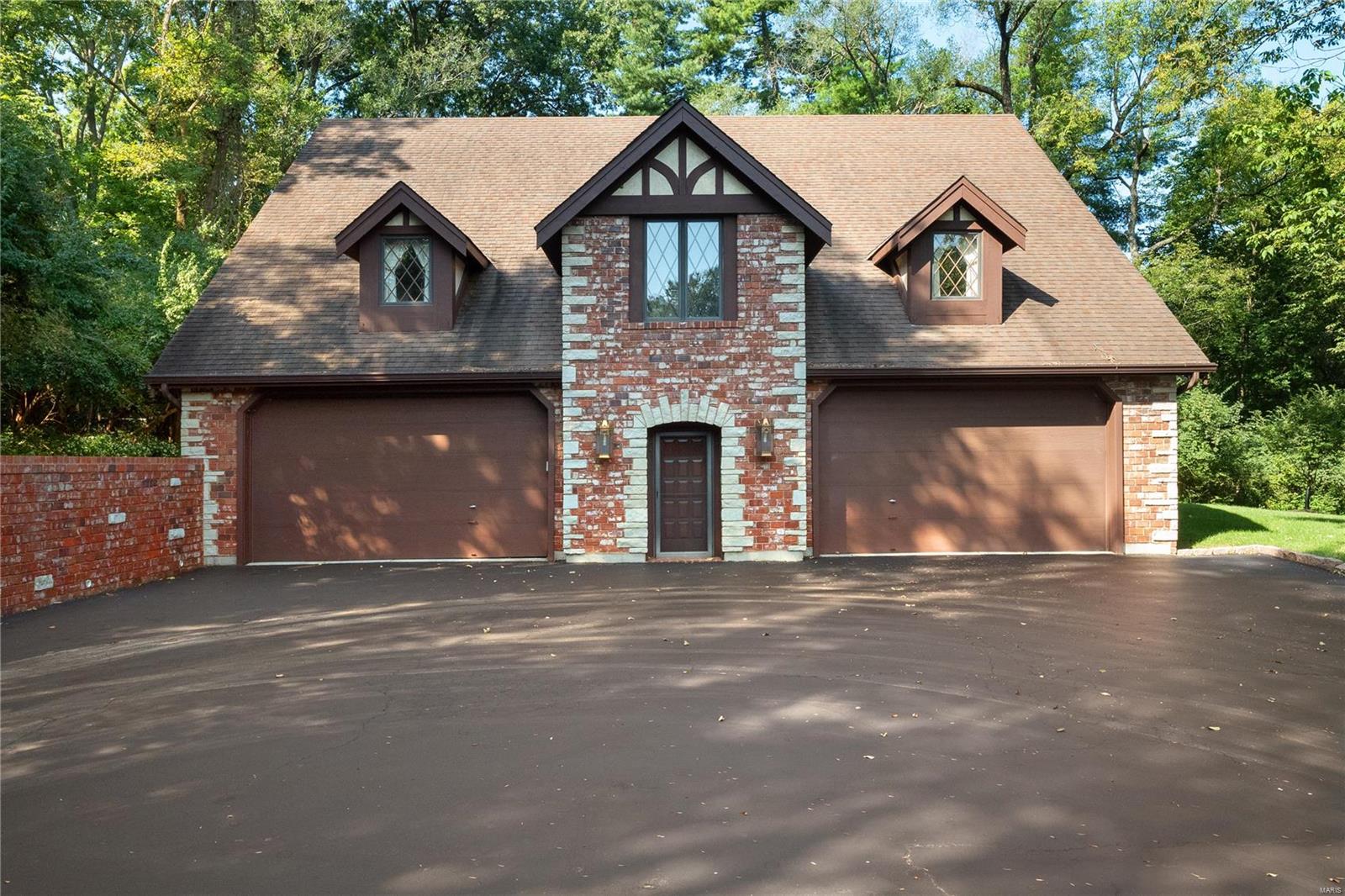 Ladue Lake Estates - Residential