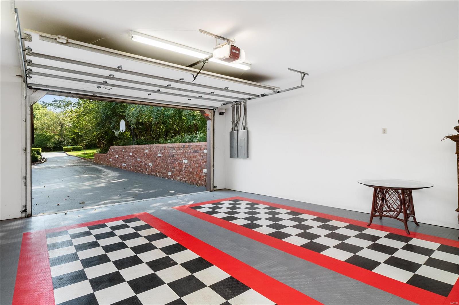 Ladue Lake Estates - Residential