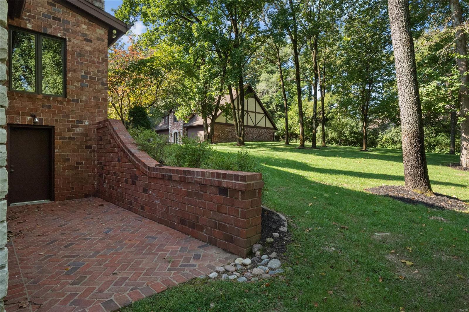 Ladue Lake Estates - Residential