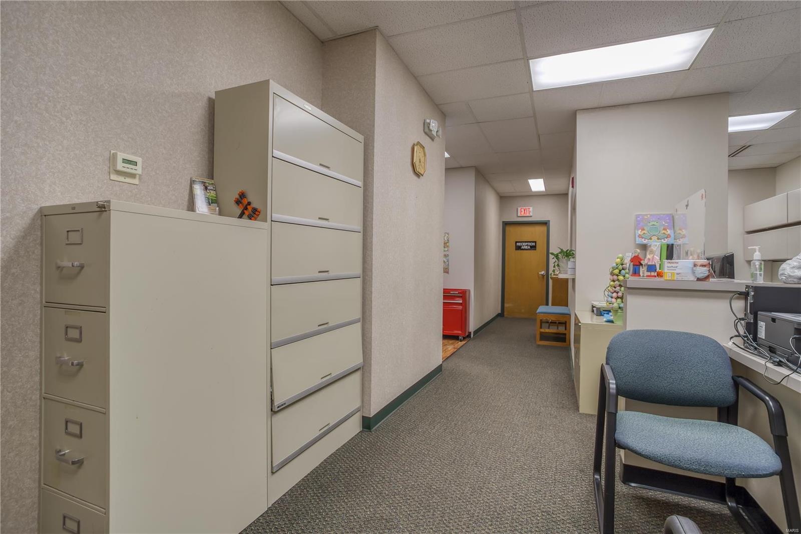 TESSON FERRY - Commercial Sale