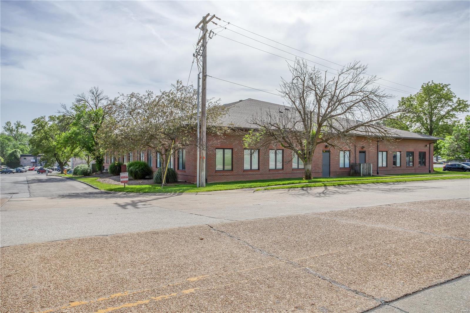 TESSON FERRY - Commercial Sale