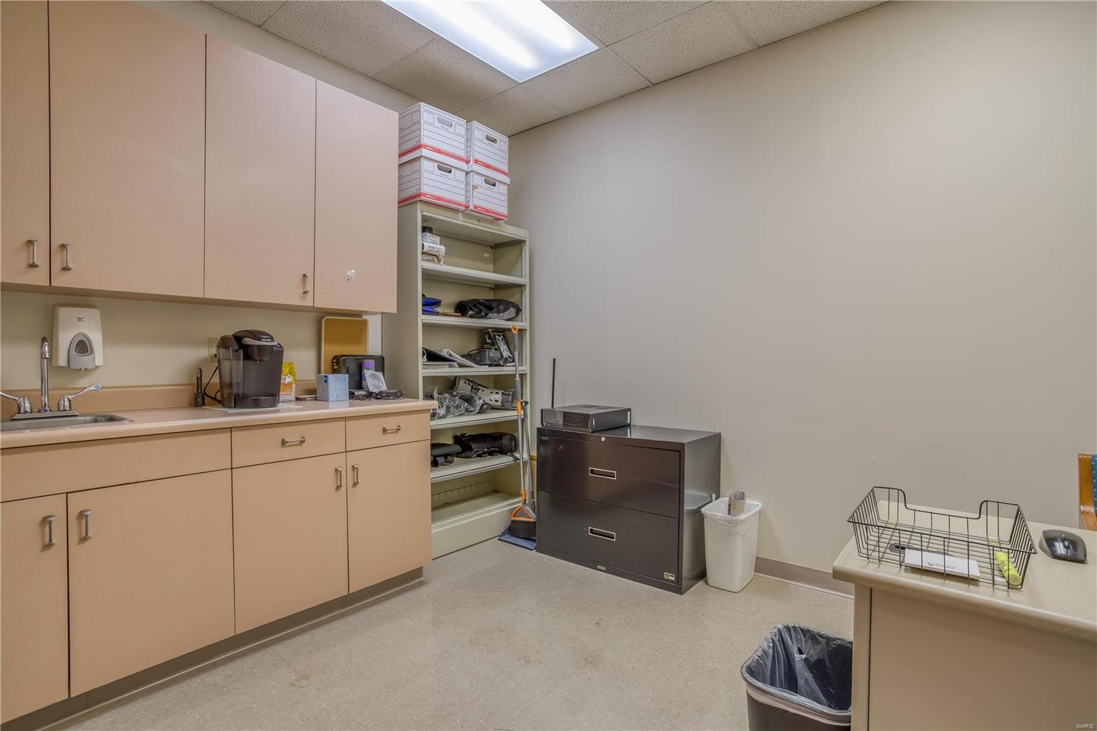 TESSON FERRY - Commercial Sale