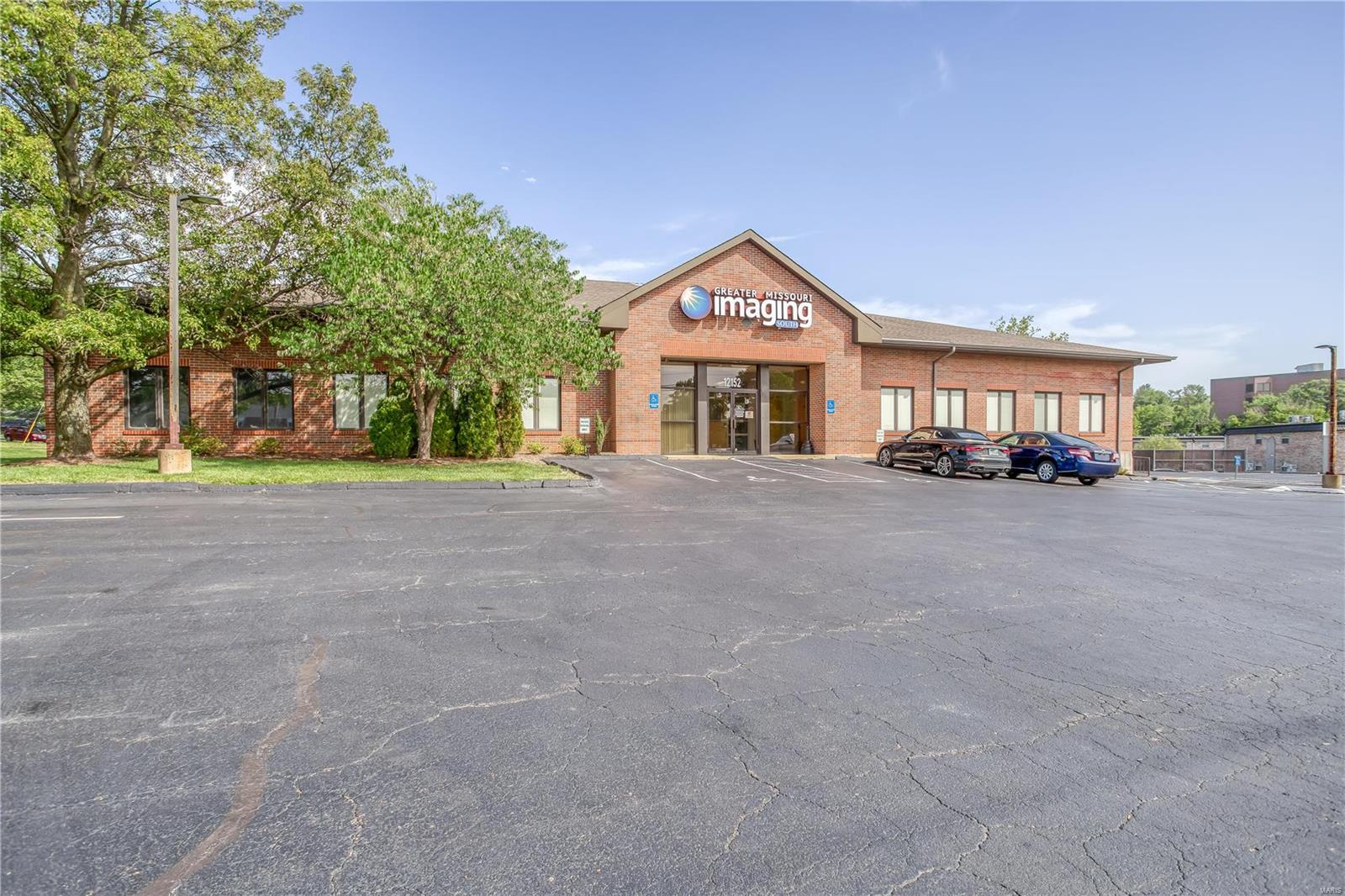 TESSON FERRY - Commercial Sale