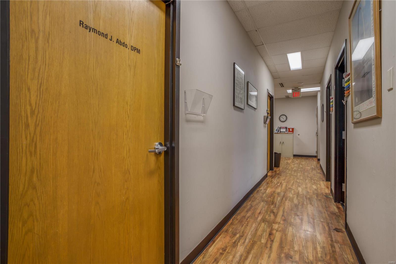 TESSON FERRY - Commercial Sale