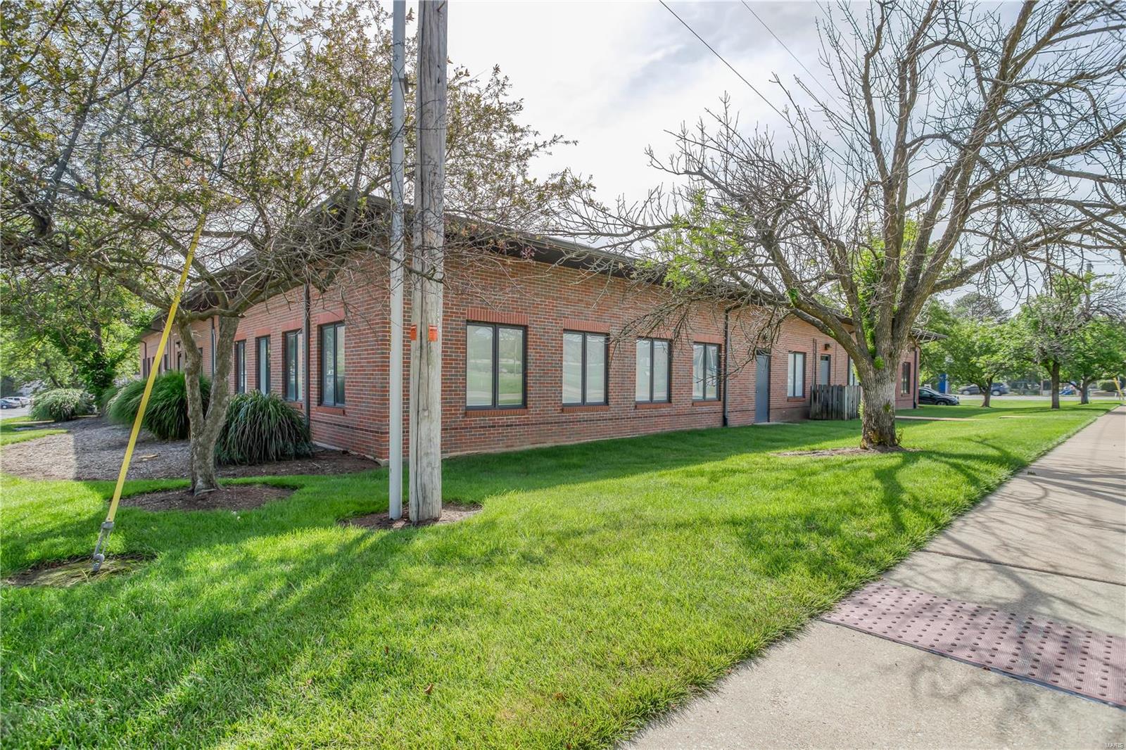 TESSON FERRY - Commercial Sale