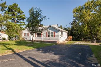 Maxwells 12 - Residential