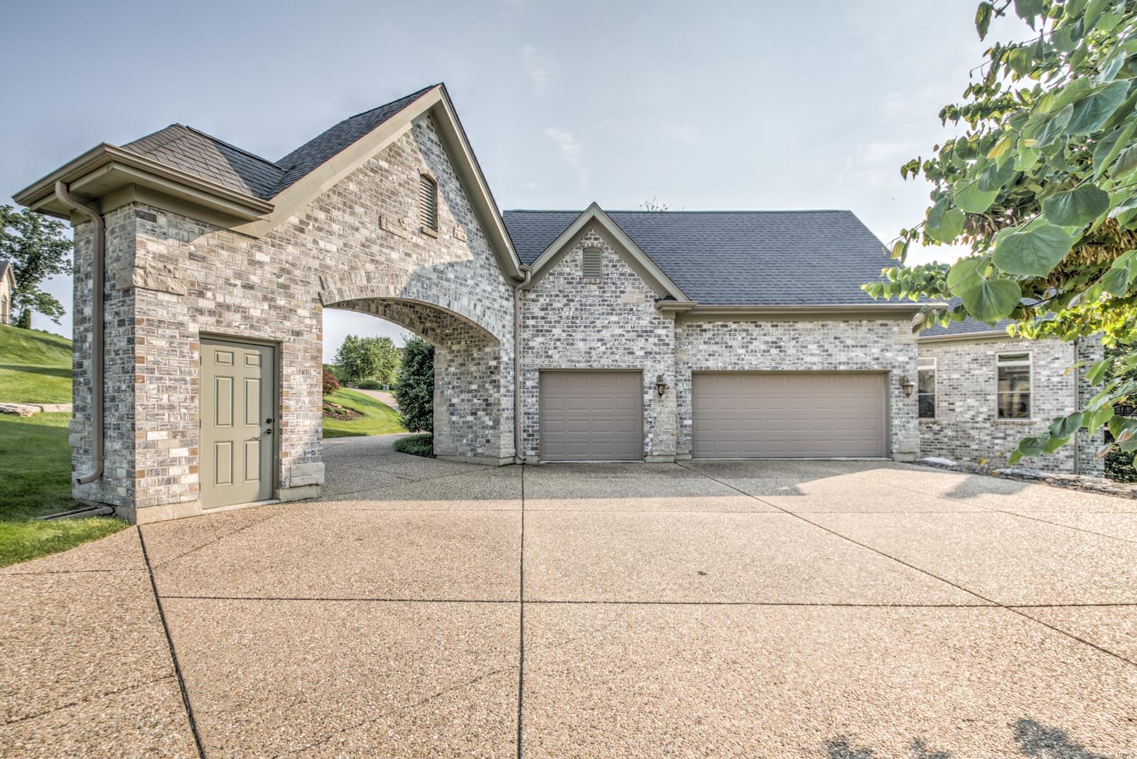 Arbor Trace - Residential