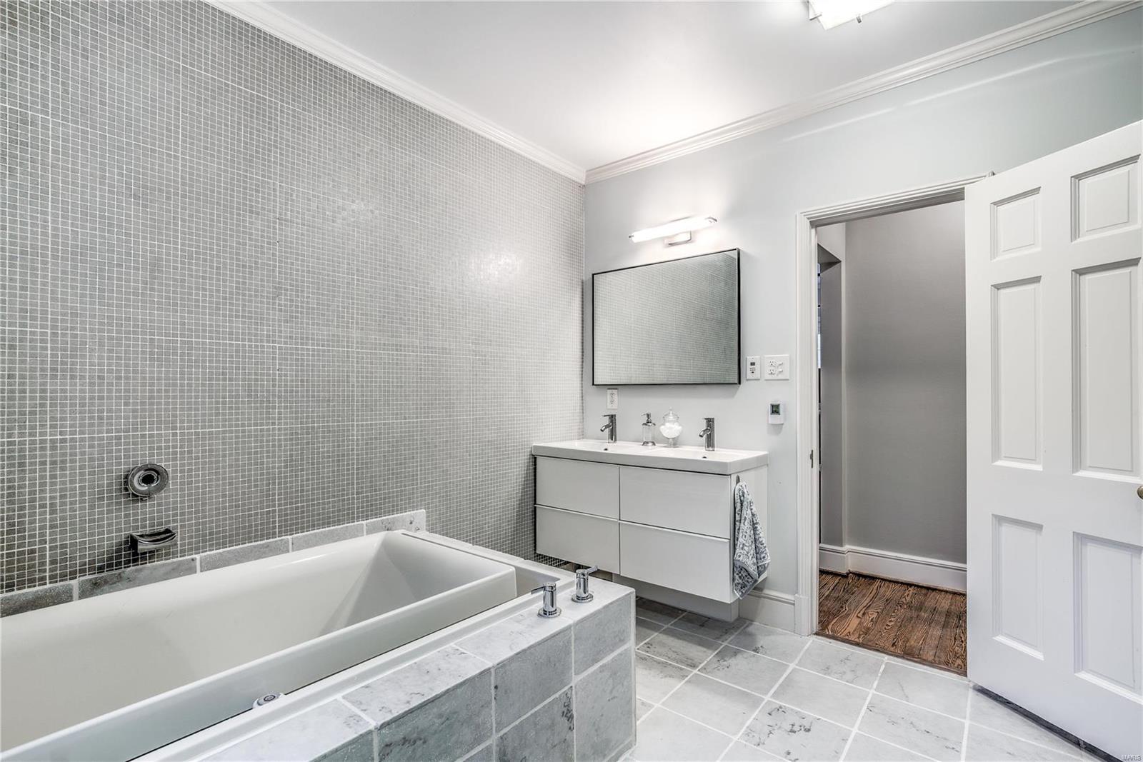 Hampton Park - Residential