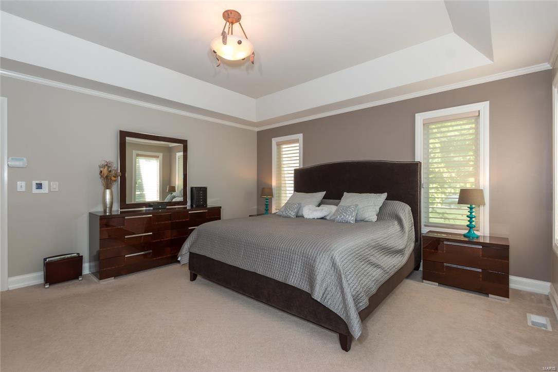 Ladue Meadows 2 - Residential