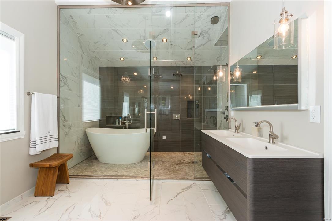 Ladue Meadows 2 - Residential