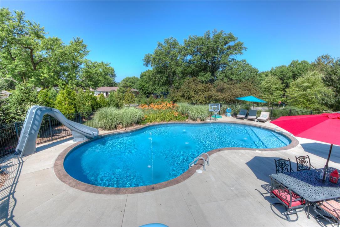 Ladue Meadows 2 - Residential