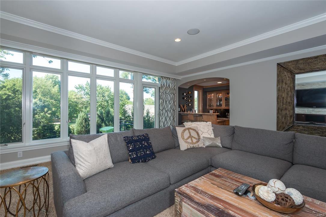 Ladue Meadows 2 - Residential