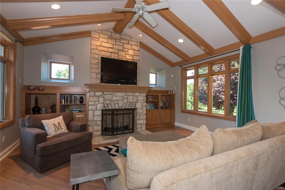 Ladue Meadows 2 - Residential