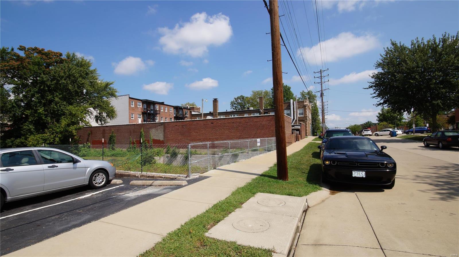 F M Sterretts Add To Forrest Park - Land