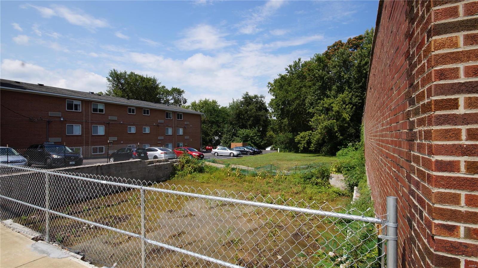 F M Sterretts Add To Forrest Park - Land