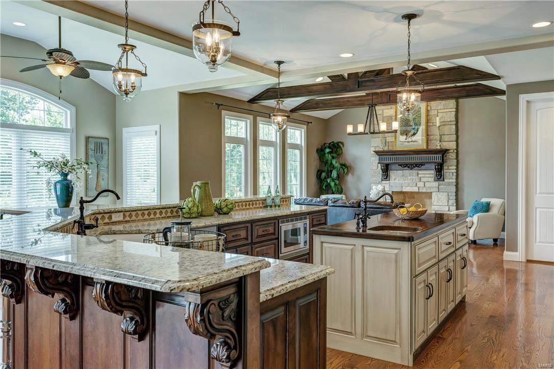 Ladue Meadows - Residential