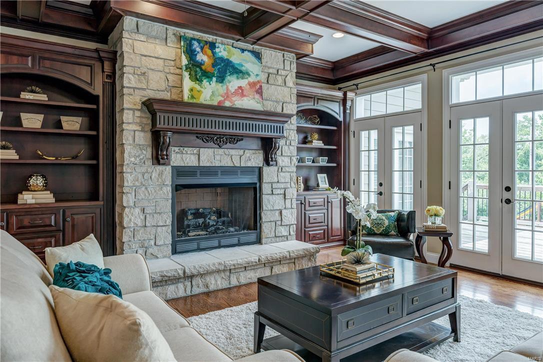 Ladue Meadows - Residential