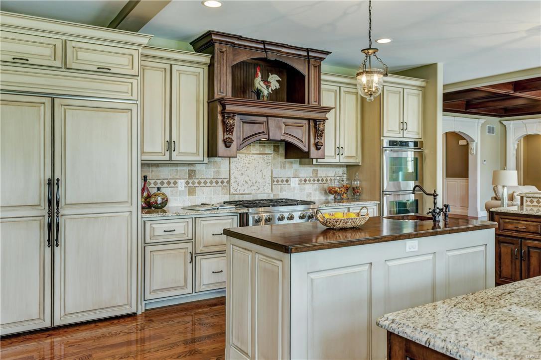 Ladue Meadows - Residential