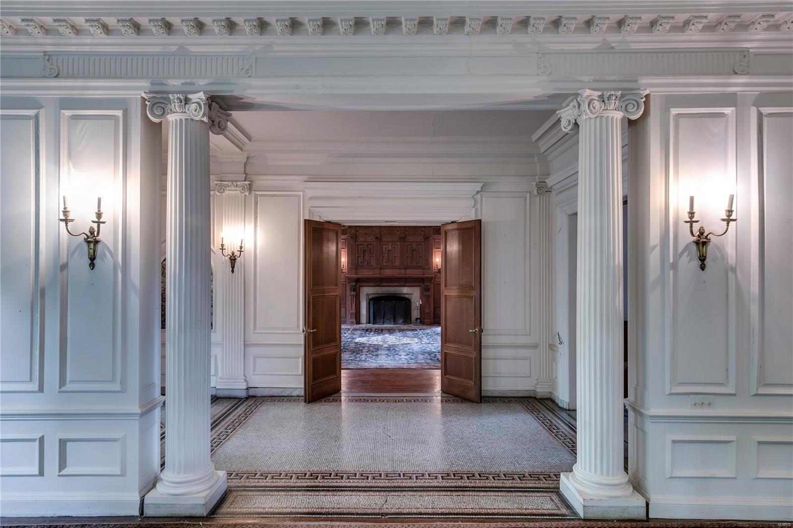 Westmoreland Place - Residential