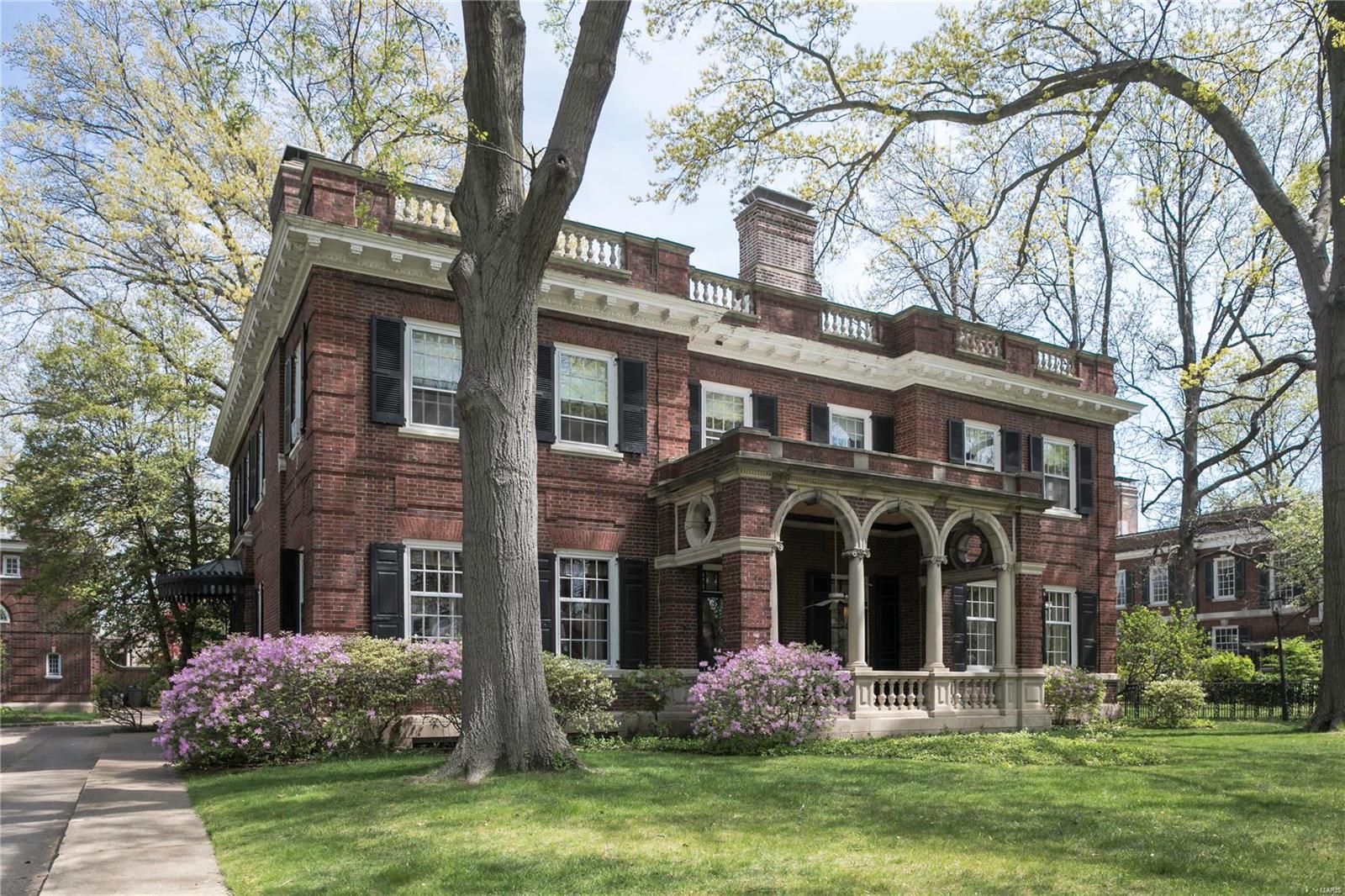 Westmoreland Place - Residential