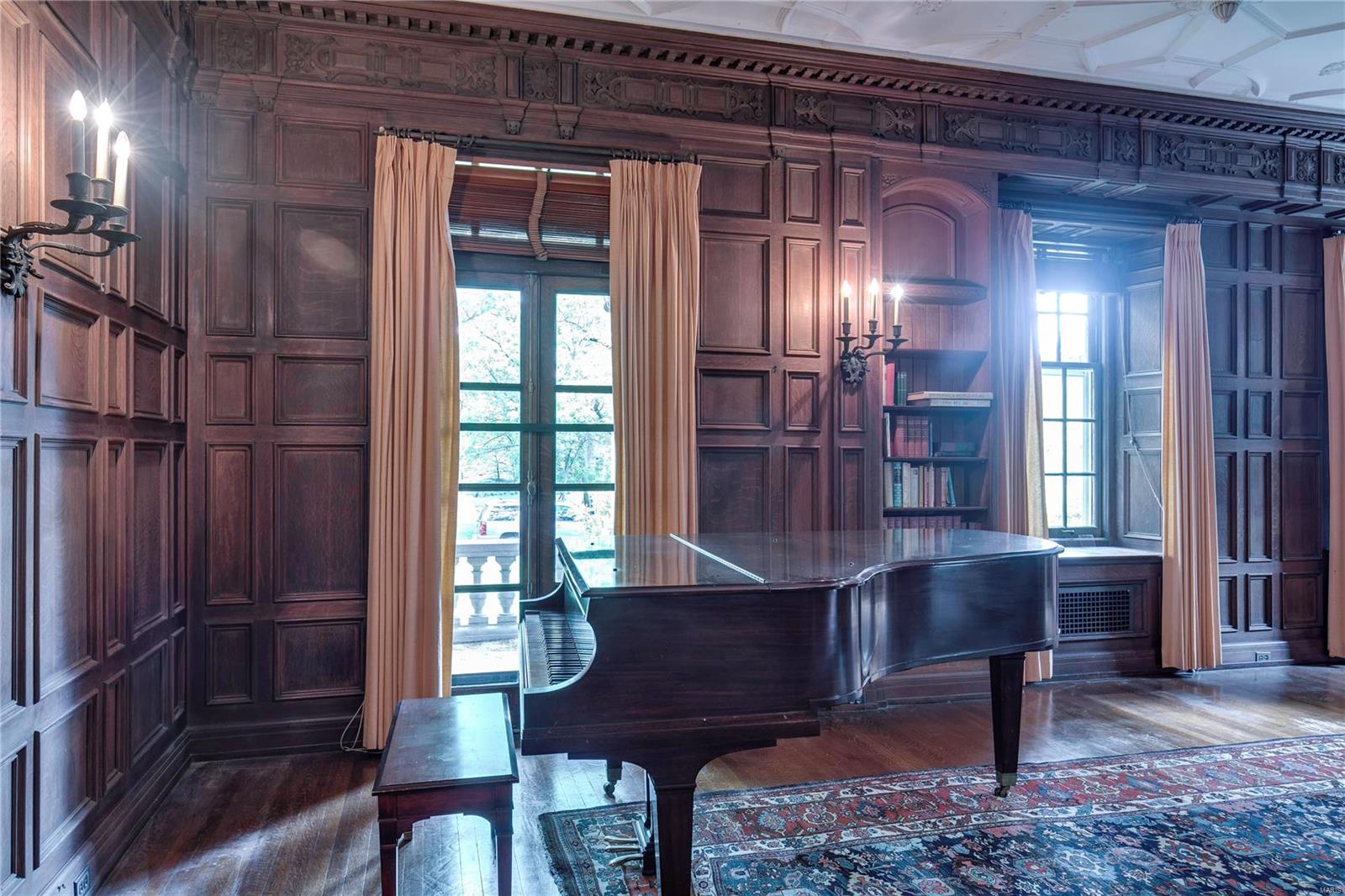 Westmoreland Place - Residential