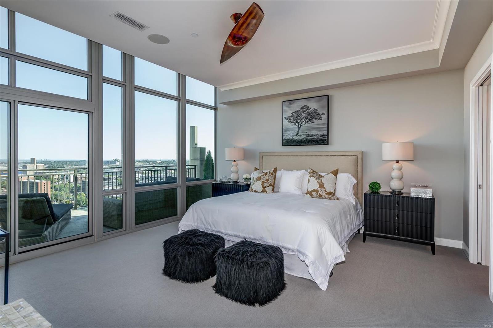 Park East Tower - Residential