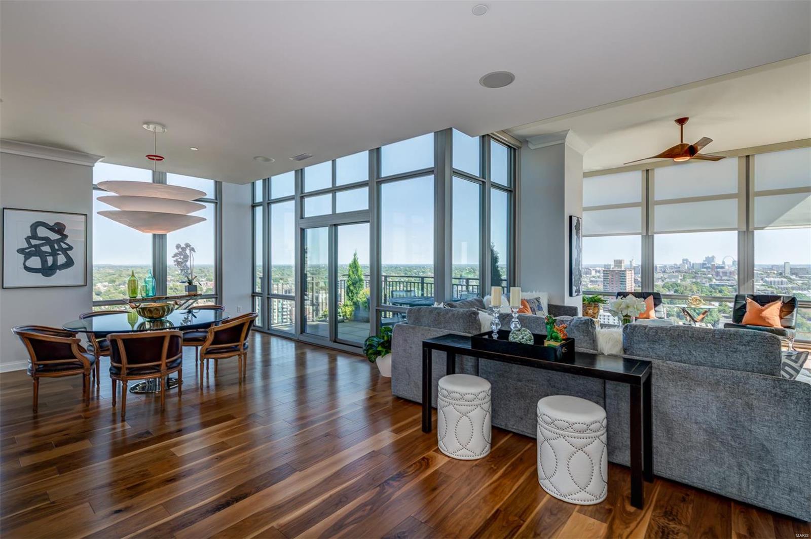 Park East Tower - Residential